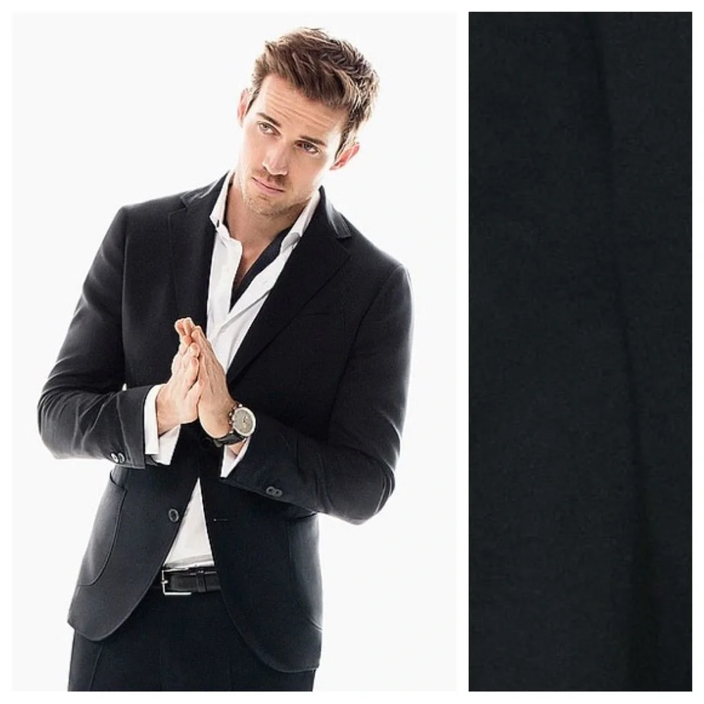 NWT. Massimo Dutti Man Navy Blue Cotton/Linen Blend Blazer/Jacket. Size 44.